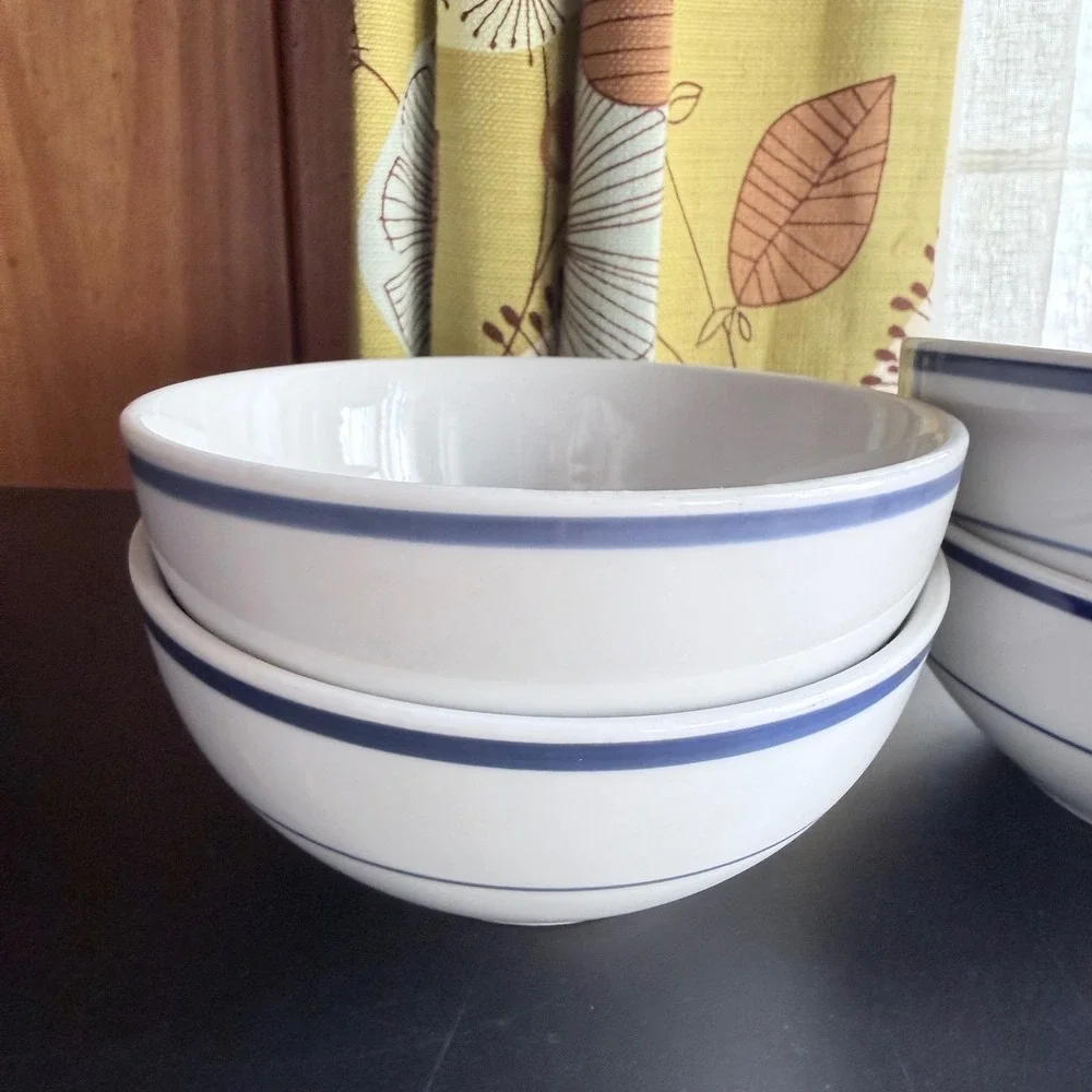 Oneida Maître de Porcelain Blue Band Soup Cereal Bowls 6